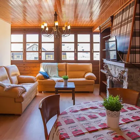 Lanuza By Pirineos 360 - Garaje Y Trastero