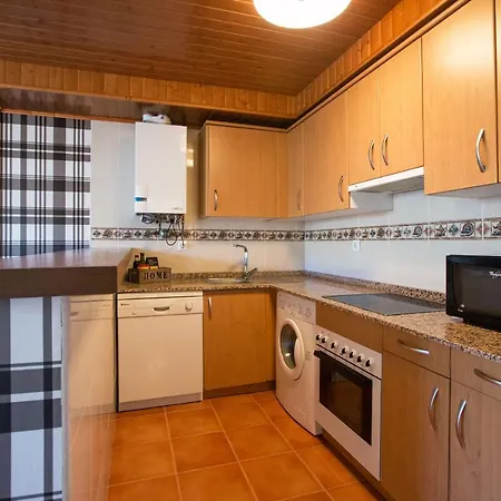 Lanuza By Pirineos 360 - Garaje Y Trastero